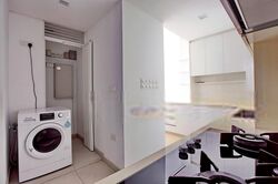 J Gateway (D22), Condominium #400429431